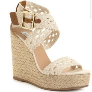 Steve Madden Magestee espadrille wedge size 7 ivory